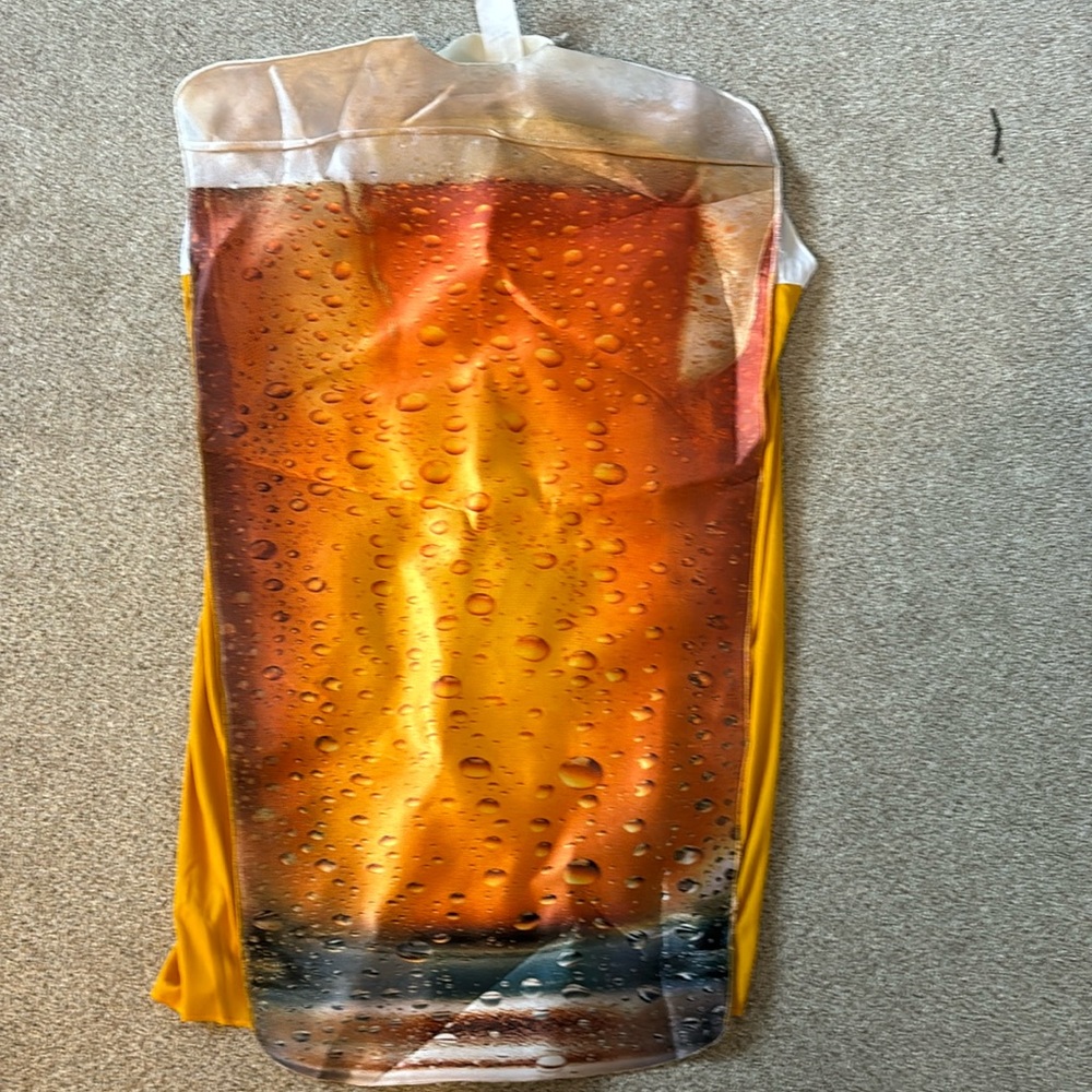 Men’s “beer” costume